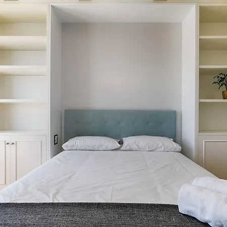 Blue Ocean Penthouse Апартаменты *